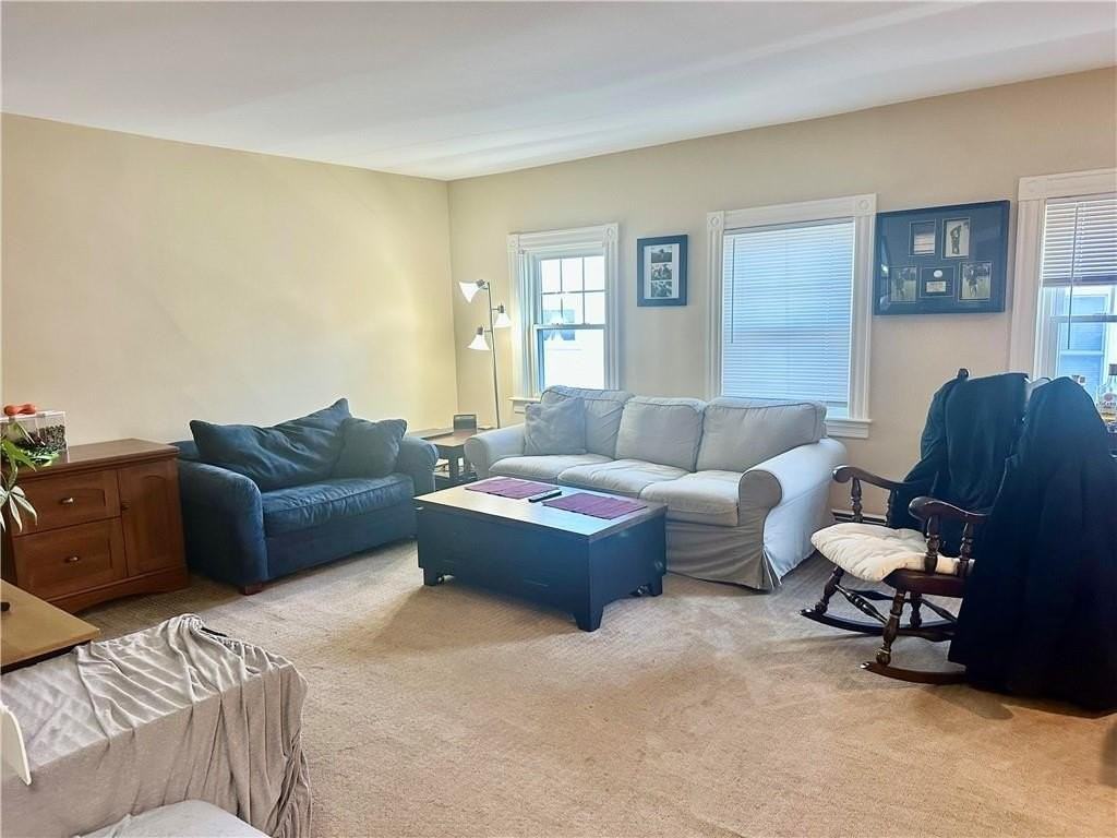 387 Lloyd Ave #3 - Photo 2 of 9