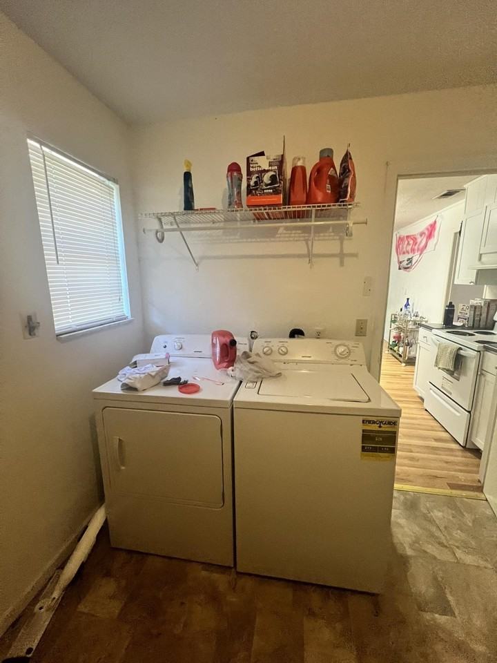 206 N Lipona Rd - Photo 5 of 17