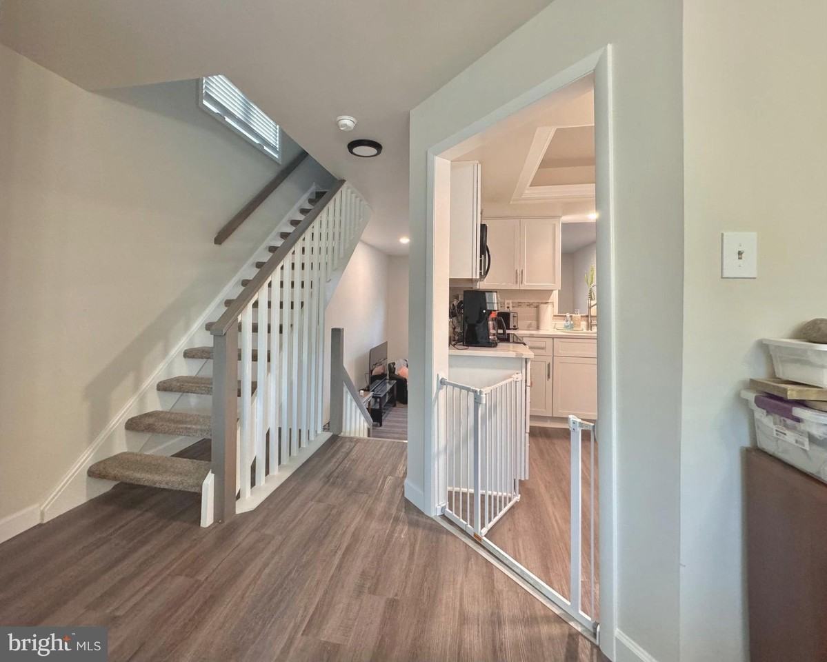 3211 Champions Dr - Photo 5 of 42