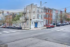 featured image of 250 S Washington St