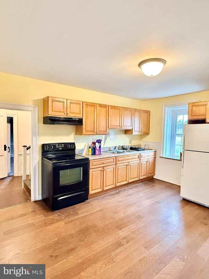 2196 Limekiln Rd - Photo 2 of 36