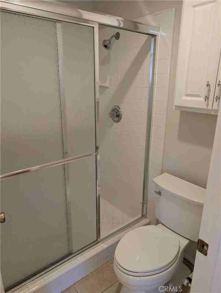 1142 Shorecrest Ln - Photo 7 of 14