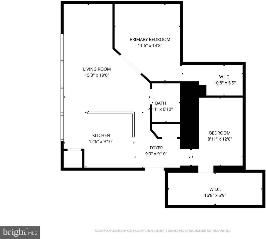 900 Barton St #106 - Photo 3 of 16