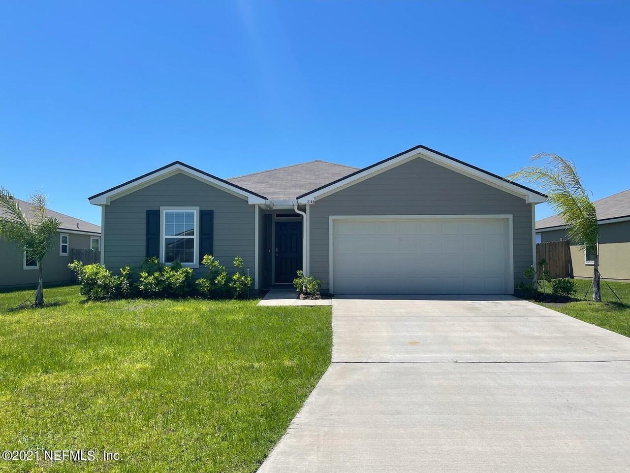 2100 Pebble Point Dr - Photo 2 of 33
