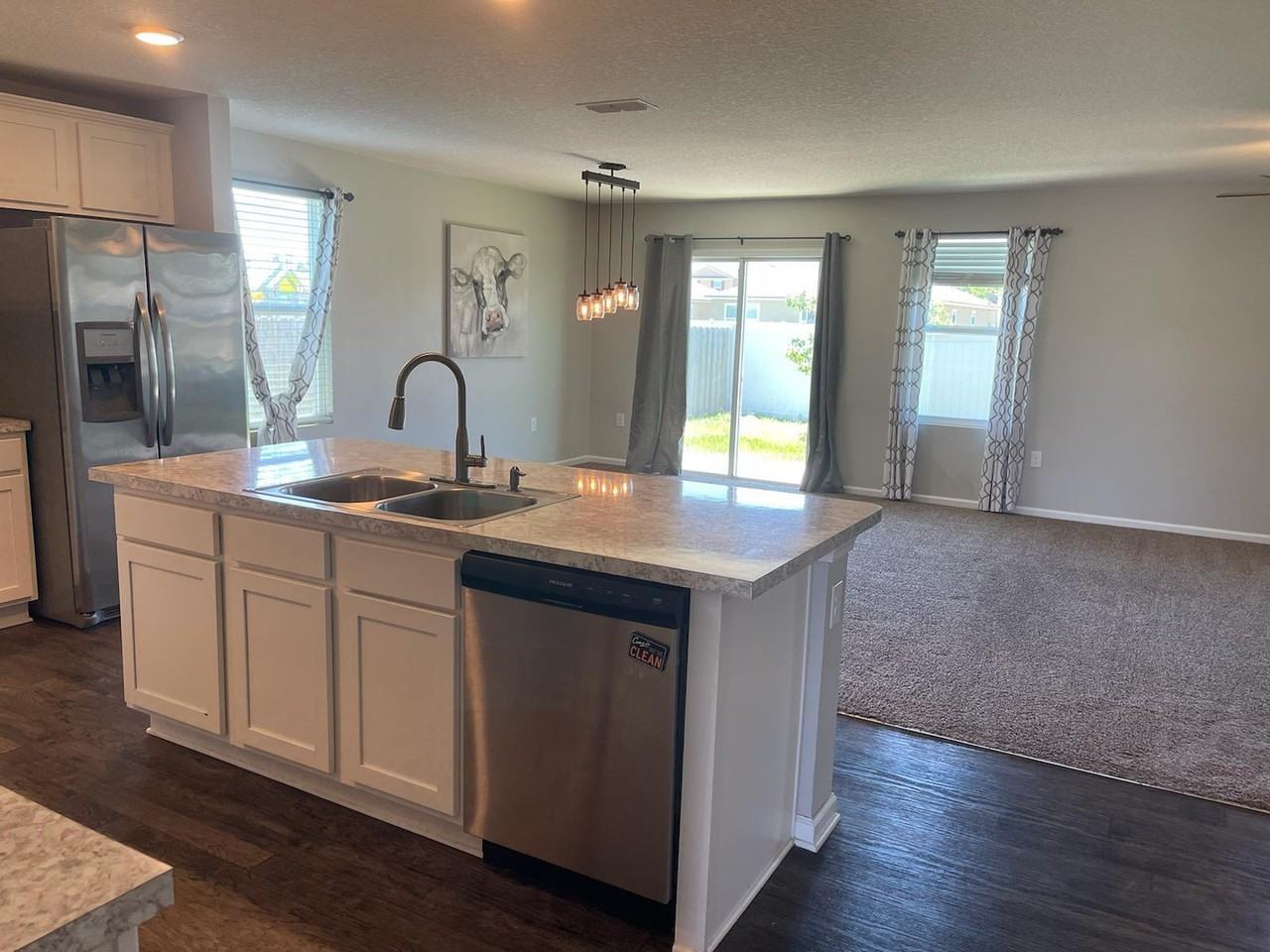 2100 Pebble Point Dr - Photo 5 of 33