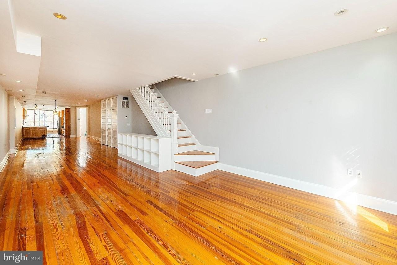 7 N Loudoun St Unit 1/2 - Photo 4 of 40