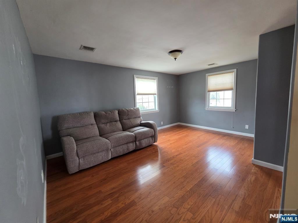 12 1st St - Photo 2 of 9