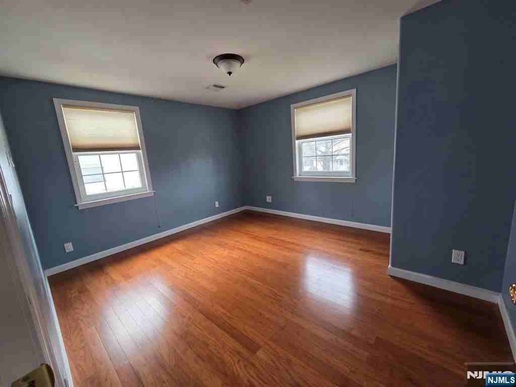 12 1st St - Photo 6 of 9