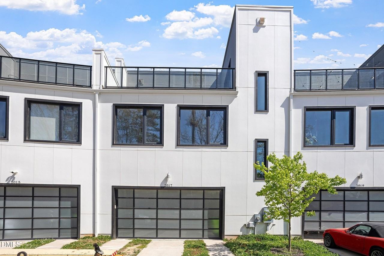 2017 Jade St - Photo 5 of 32