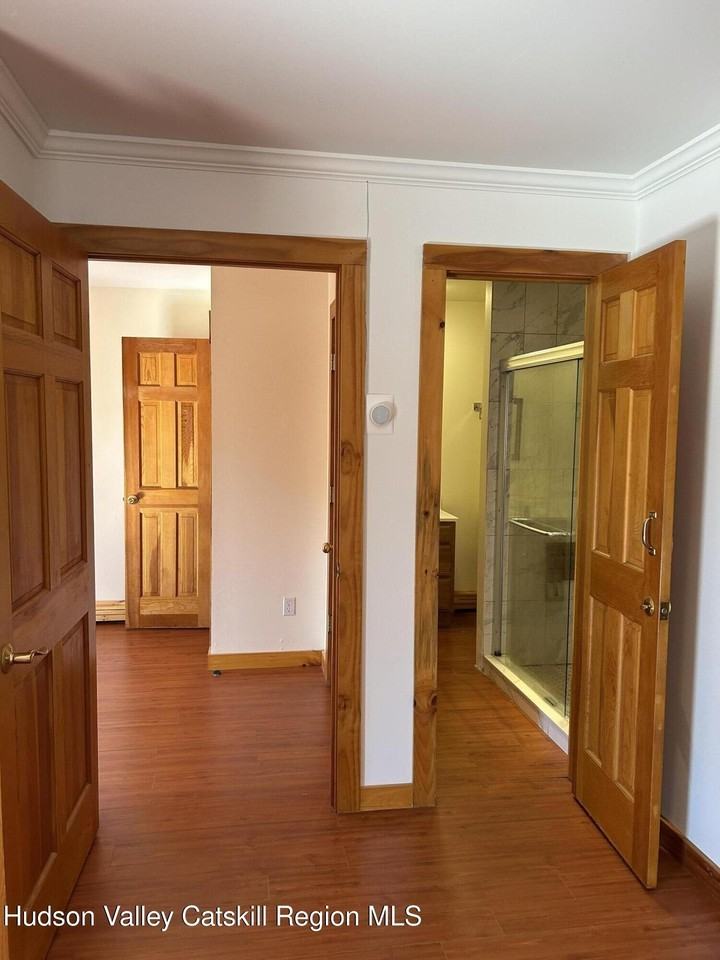 605 State Route 295 Apt 2w - Photo 4 of 10