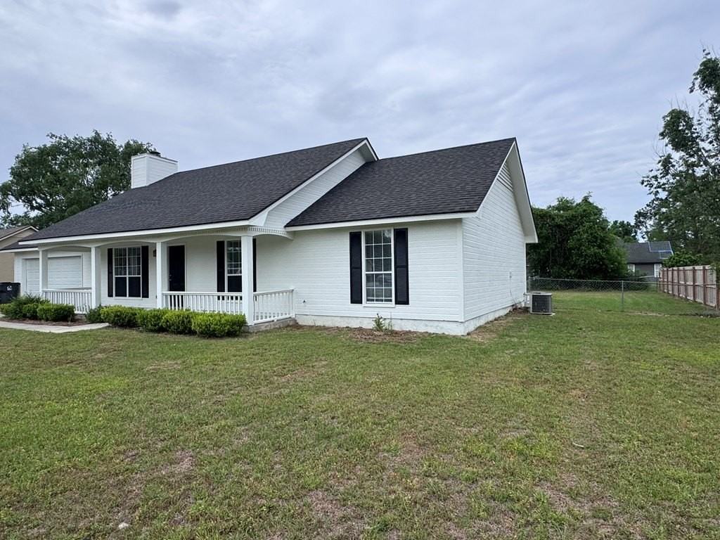 5124 Northridge Rd S - Photo 2 of 12