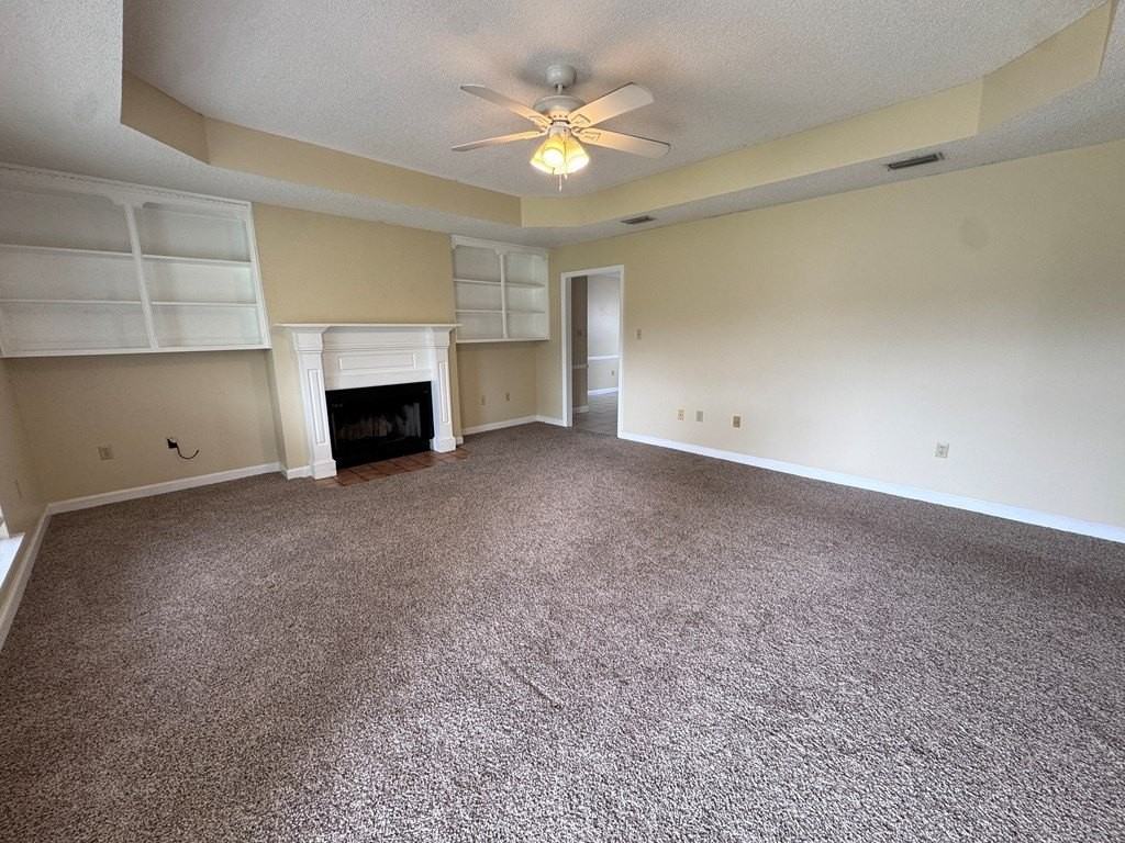 5124 Northridge Rd S - Photo 7 of 12