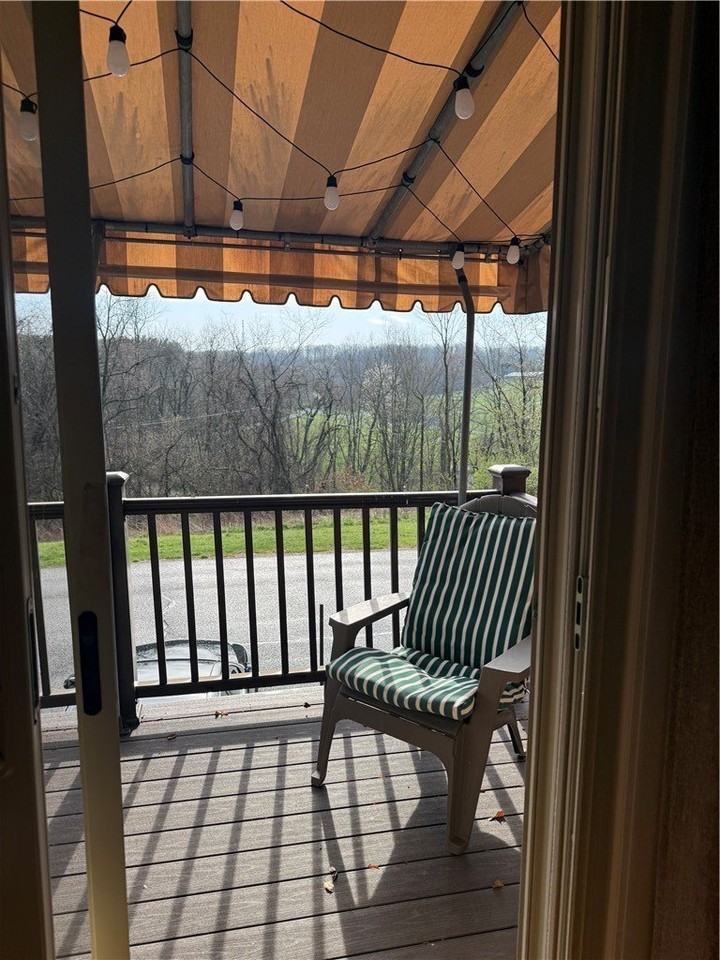 408 Scott Ln - Photo 7 of 15