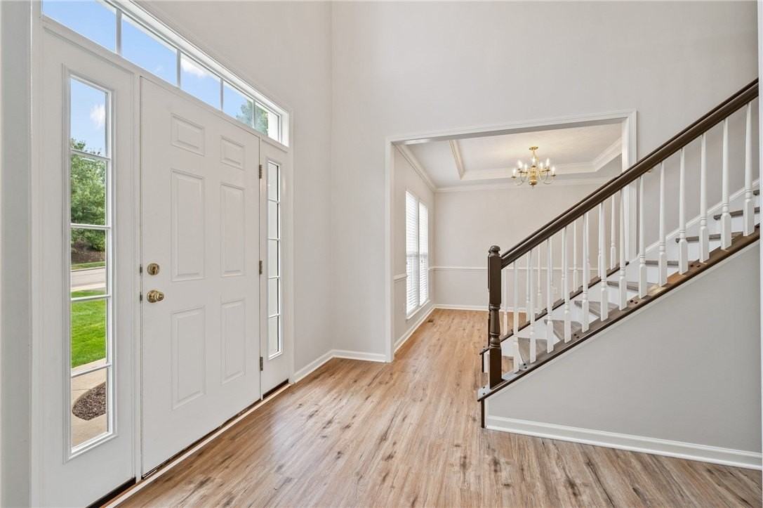 403 Raptor Ct - Photo 2 of 29