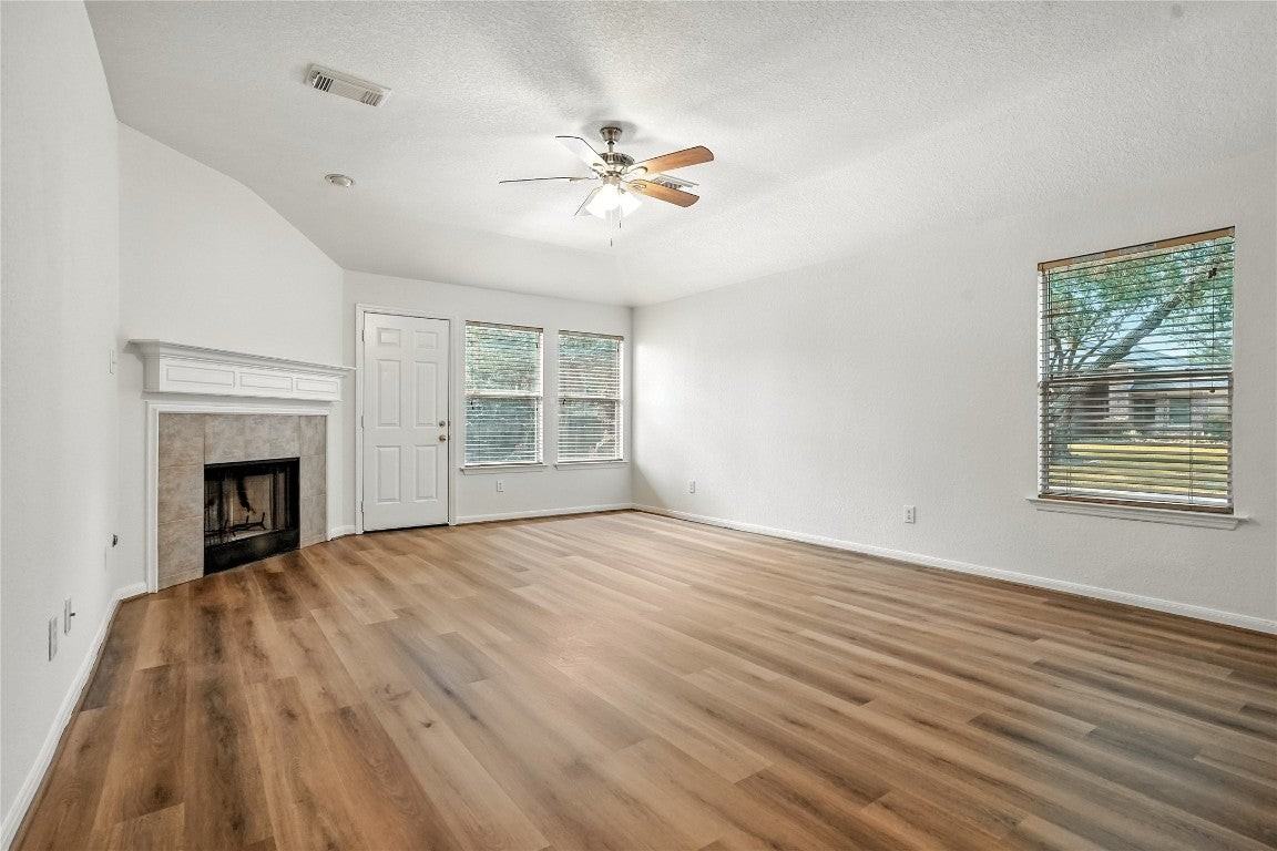 14602 Windwood Park Ln - Photo 4 of 23