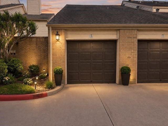 2277 S Kirkwood Rd - Photo 5 of 11