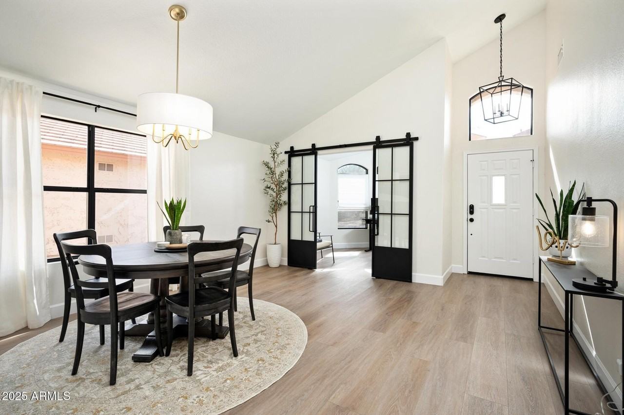 4706 E Jaeger Rd - Photo 7 of 30