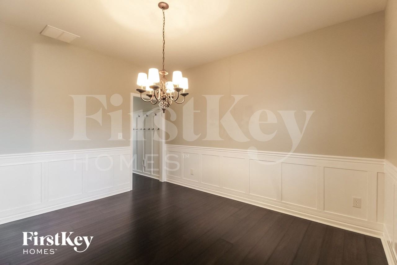 3836 Bald Eagle Dr - Photo 4 of 15