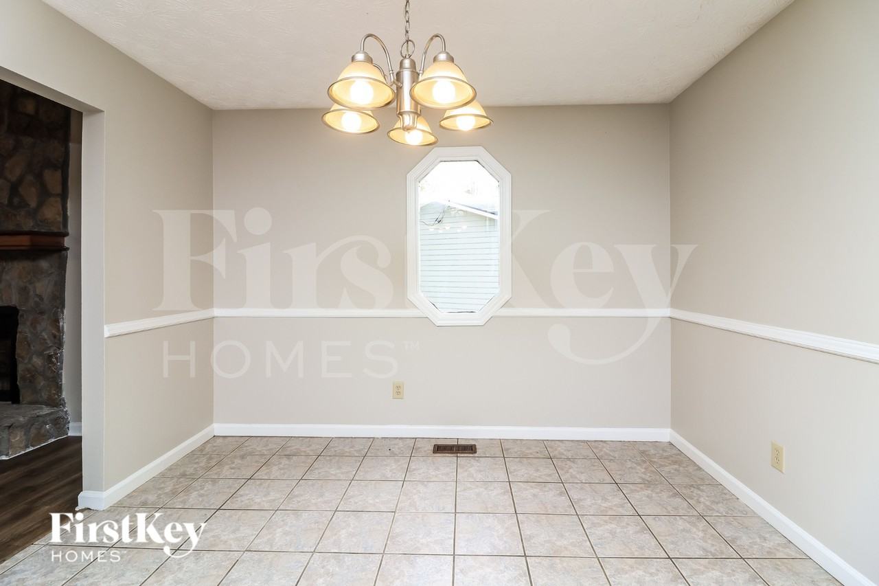 1705 Olde Oak Dr - Photo 7 of 16