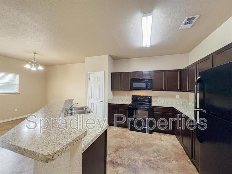 7108B Cameron Park Rd - Photo 5 of 13