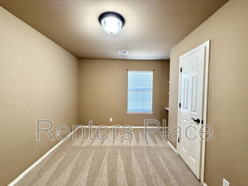 26189 E 86th St S - Photo 7 of 14