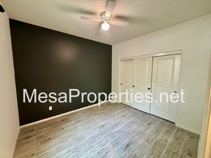 3134 E La Avenida Dr - Photo 2 of 48