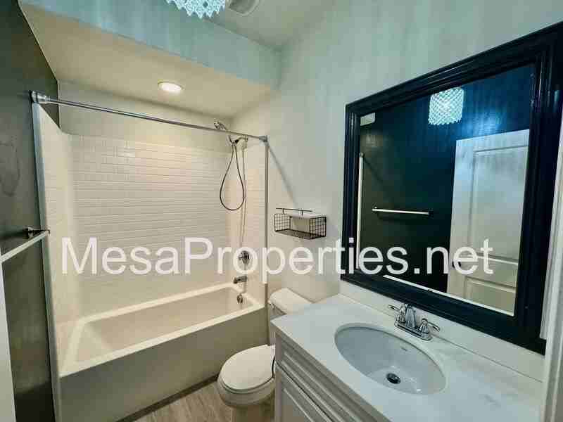 3134 E La Avenida Dr - Photo 3 of 48