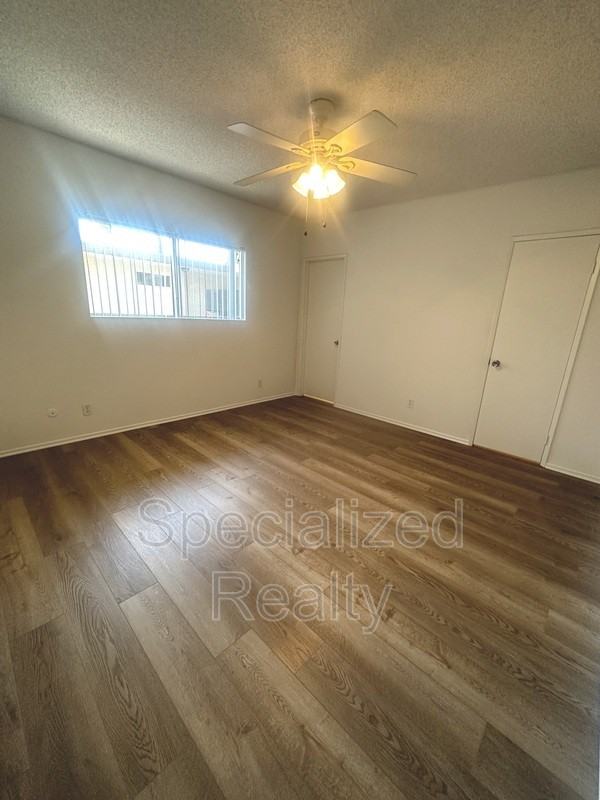 824 E Windsor Rd #11 - Photo 7 of 9