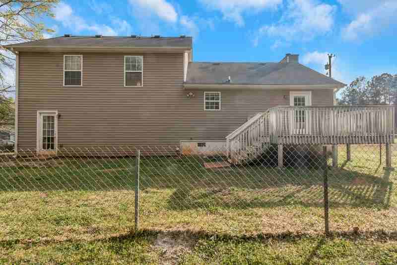 55 Wilbur Way - Photo 3 of 7