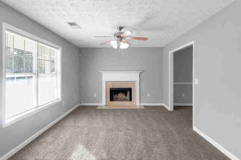 55 Wilbur Way - Photo 6 of 7