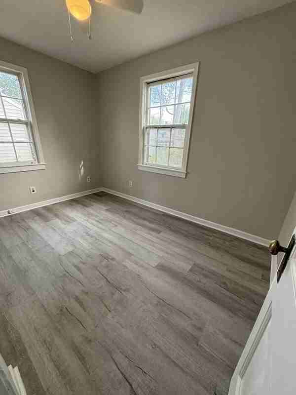 1201 Nelwood Dr - Photo 6 of 11