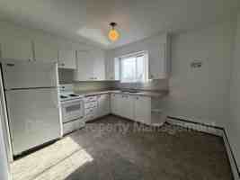 featured image of 164 Westmount St #2