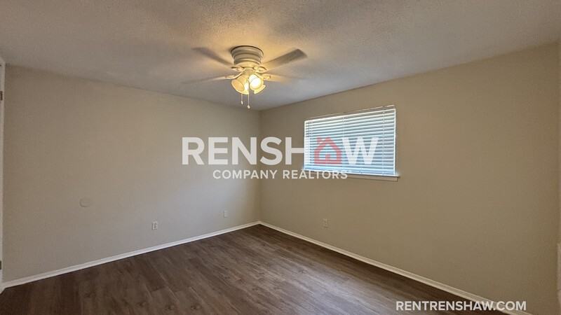 2940 Ruskin Rd - Photo 7 of 14