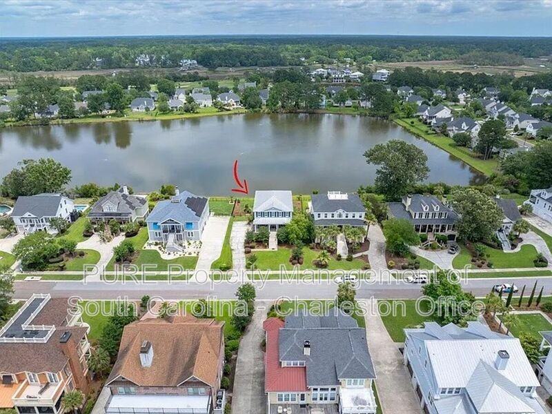 1597 Rivertowne Country Club Dr - Photo 3 of 50