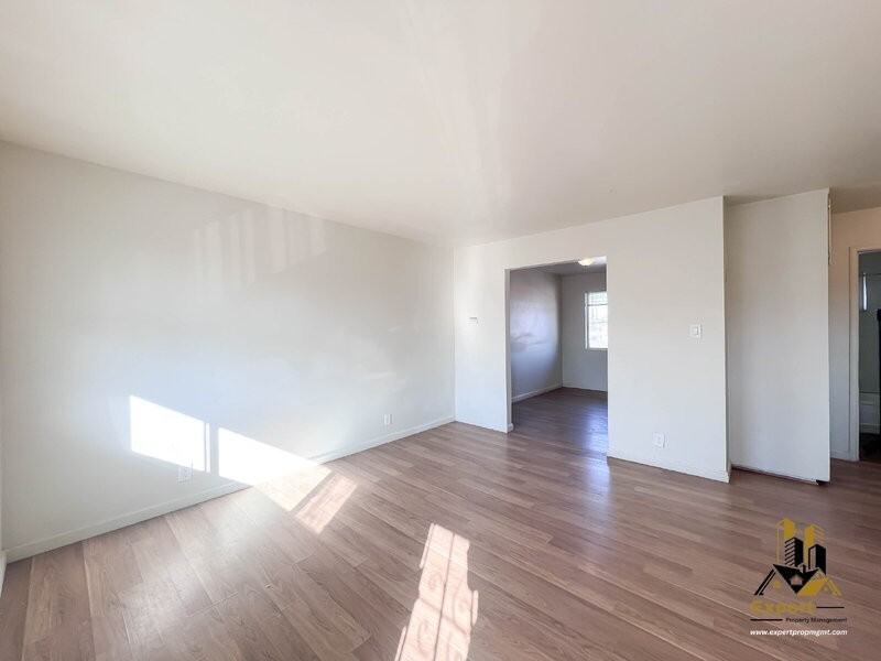 3720 Astoria St #8 - Photo 2 of 10