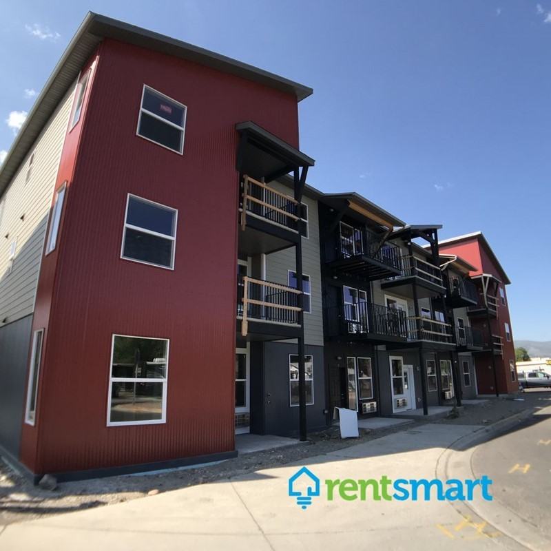 1515 South Ave W #3 - Photo 2 of 25