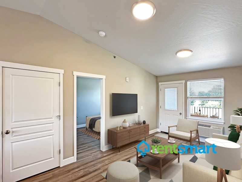 1515 South Ave W #3 - Photo 4 of 25