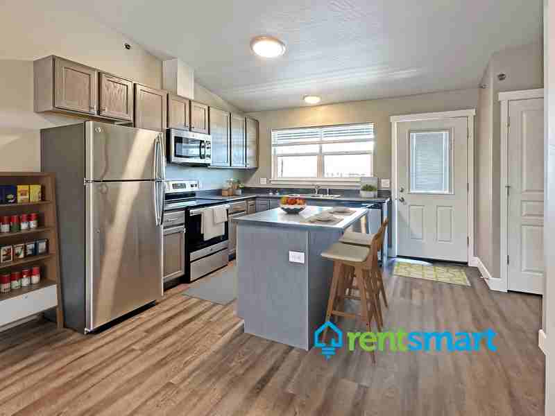 1515 South Ave W #3 - Photo 6 of 25