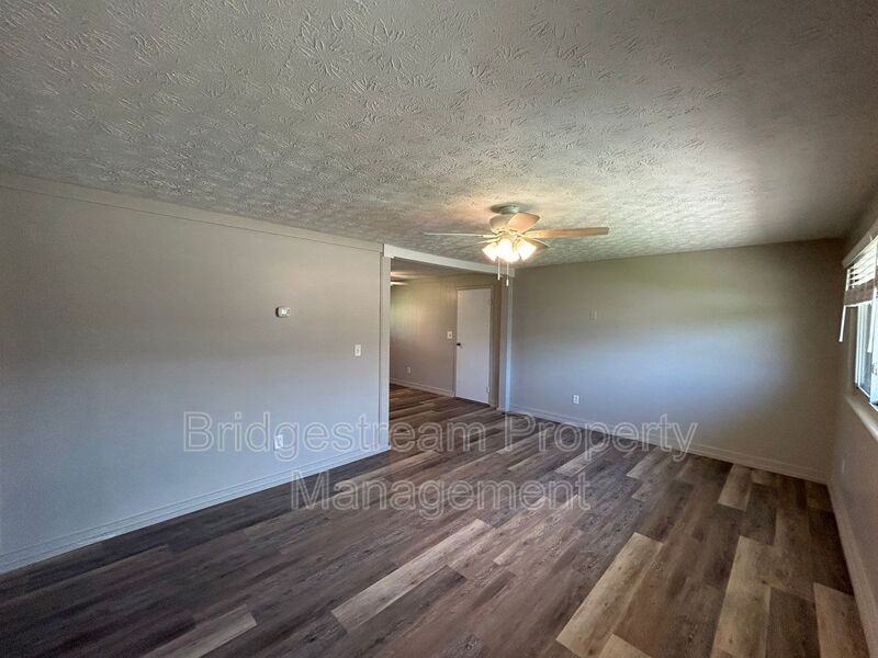 4861 Nebraska Ave - Photo 7 of 14