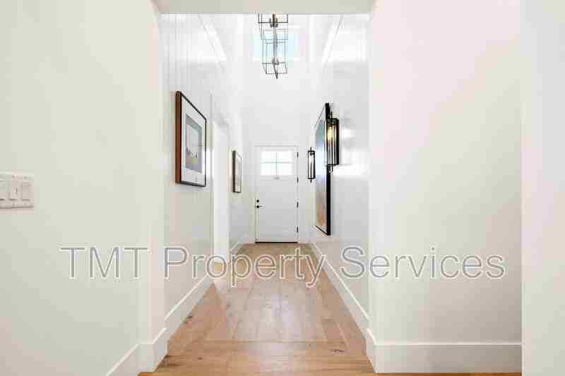 9001 Ventura St - Photo 4 of 50