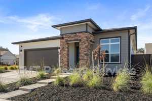 featured image of 9046 Ventura St