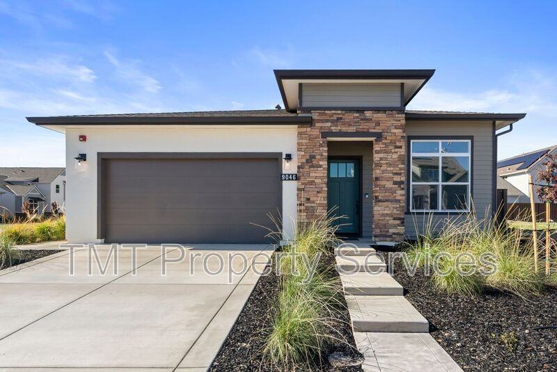 9046 Ventura St - Photo 3 of 17