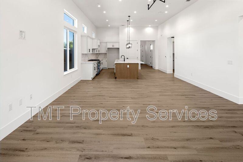 9046 Ventura St - Photo 5 of 17