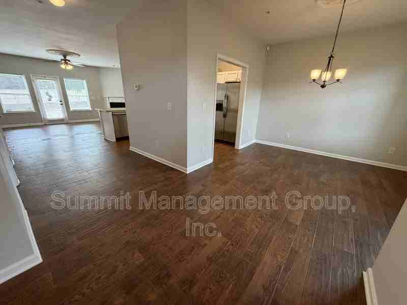 180 Orchard Dr - Photo 5 of 40