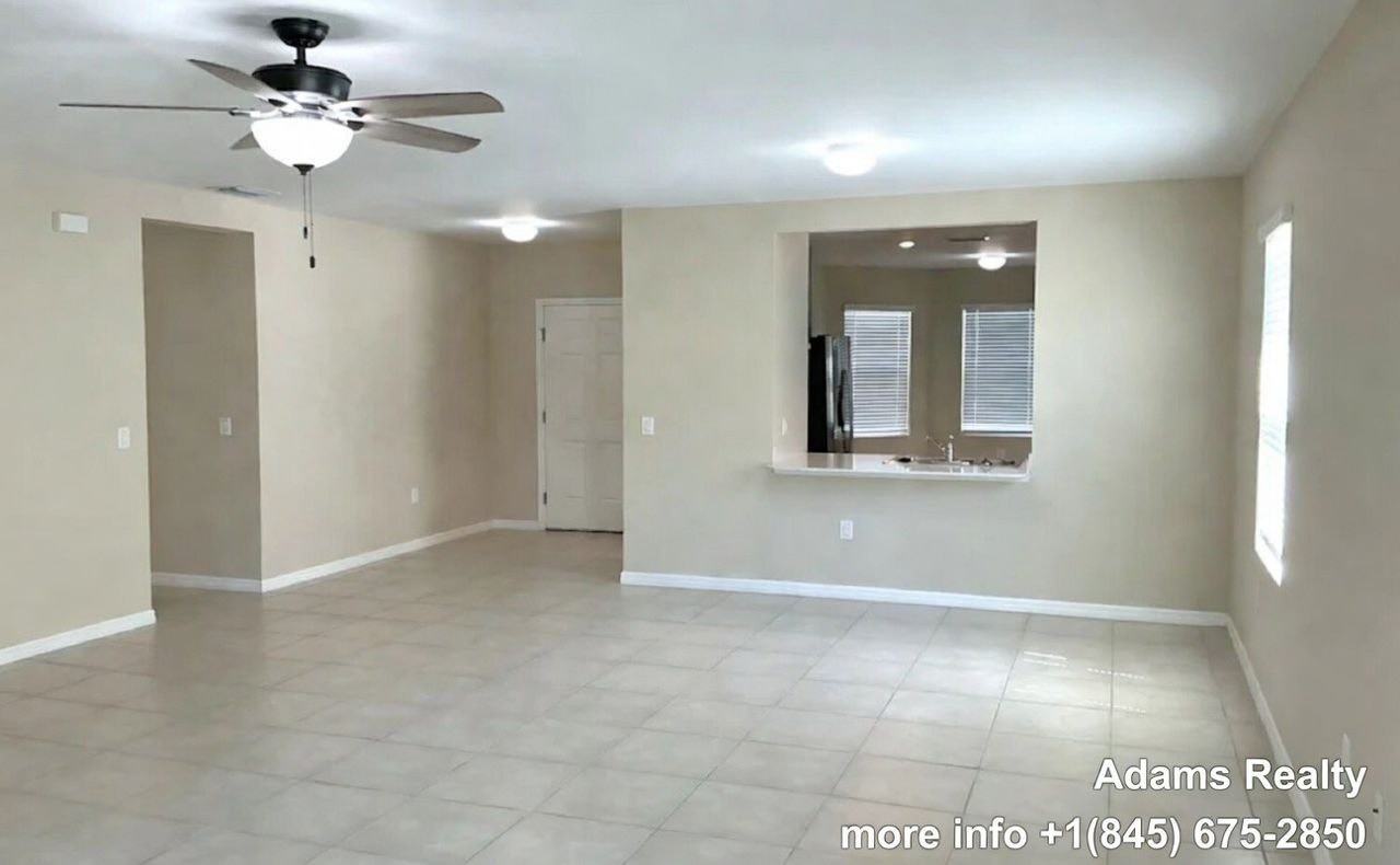 3314 Acapulco Cir - Photo 4 of 9