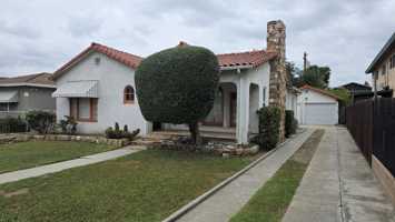 featured image of 263 E Dexter St