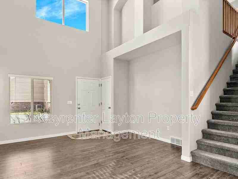 6171 Se - Photo 3 of 28