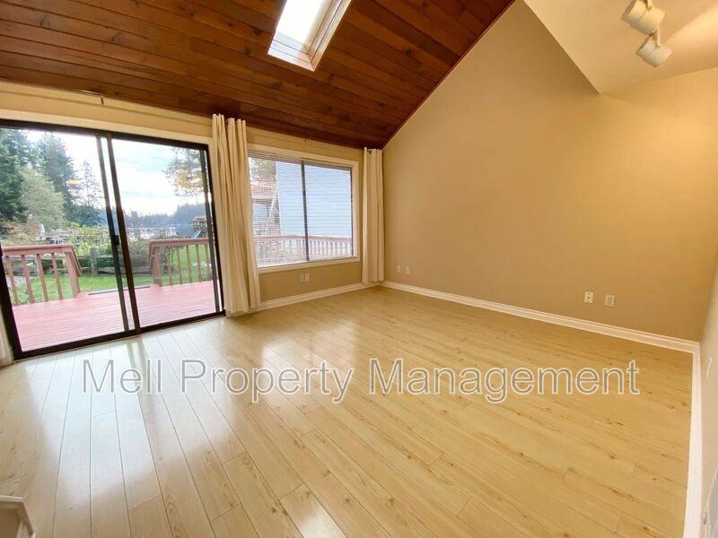 2370 E Phillips Lake Loop Rd - Photo 4 of 20