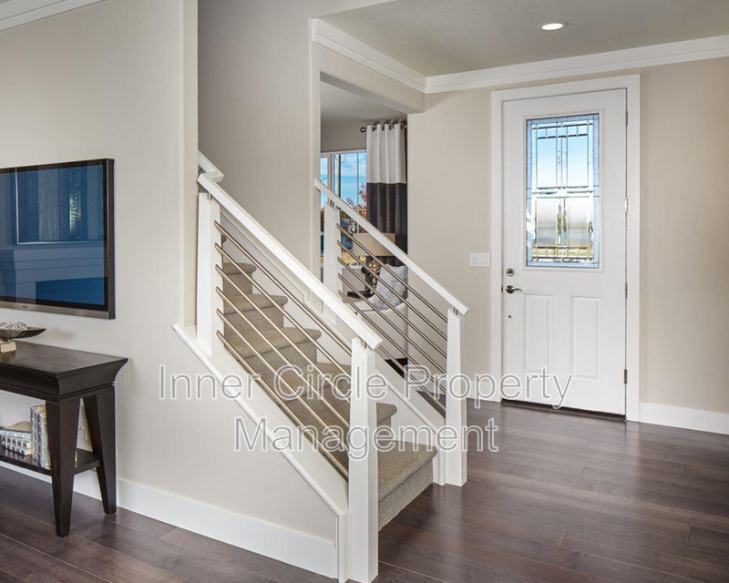 376 Bougainvilla Dr - Photo 4 of 13