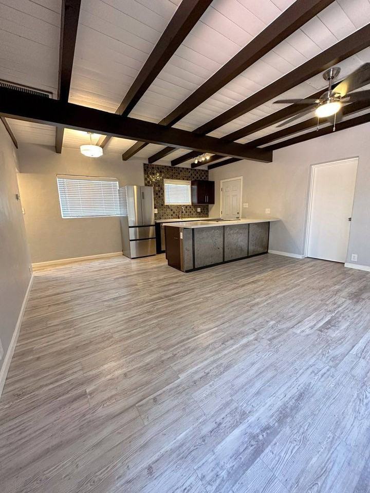 1936 N Tucson Blvd - Photo 2 of 10